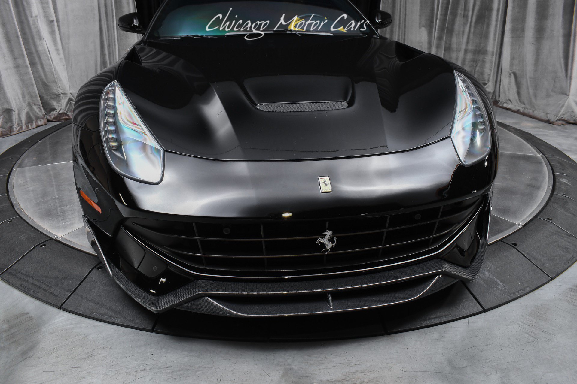 Used 2013 Ferrari F12 Berlinetta RWD image 30