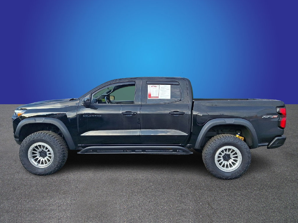 Used 2024 Chevrolet Colorado ZR2 w/ Safety Package AWD/4WD image 7