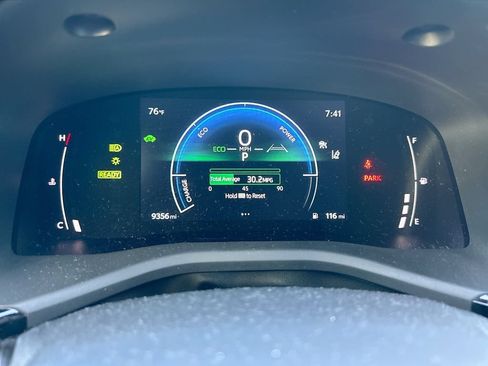 Used 2025 Toyota Camry SE FWD image 22