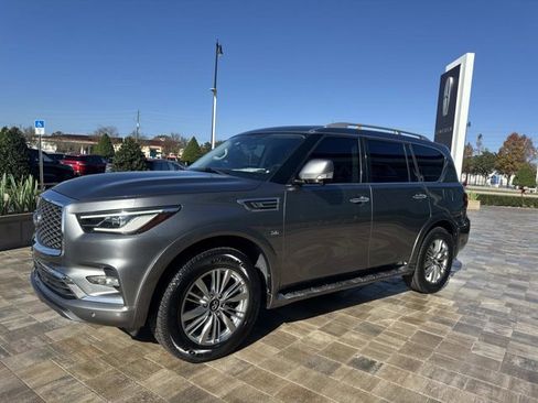 Used 2018 INFINITI QX80 Base w/ Driver Assistance Package image 6