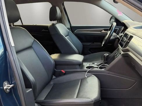 Used 2021 Volkswagen Atlas SE w/ Panoramic Sunroof Package FWD image 13