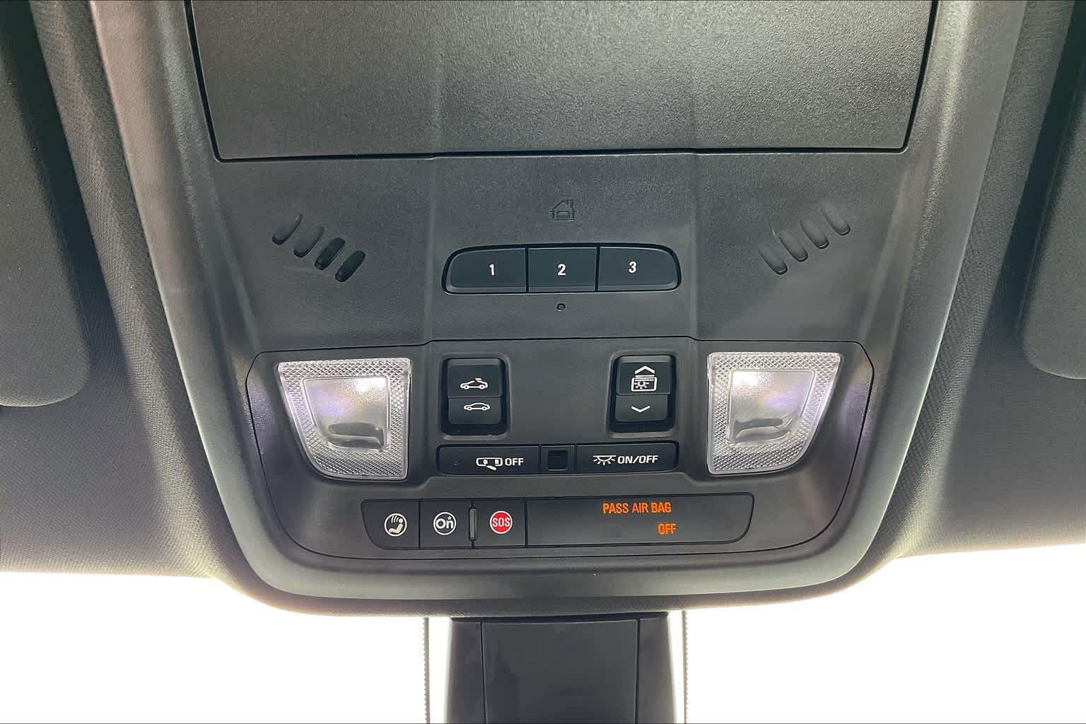 Used 2018 Cadillac XT5 Luxury w/ Driver Awareness Package FWD image 34