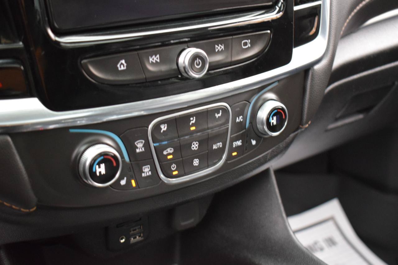 Used 2020 Chevrolet Traverse LT w/ LT Premium Package FWD image 31