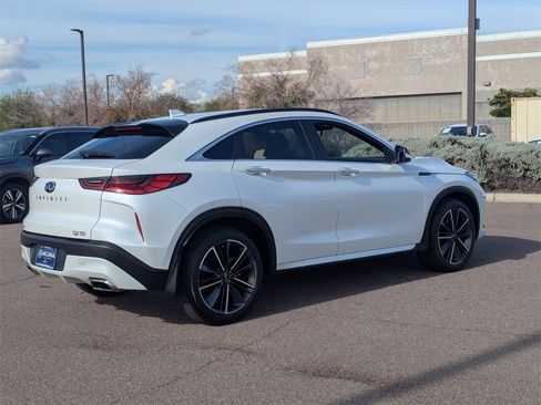 Used 2025 INFINITI QX55 Luxe w/ Cargo Package image 7