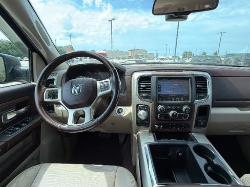 Used 2013 RAM 1500 Laramie w/ Convenience Group AWD/4WD image 57