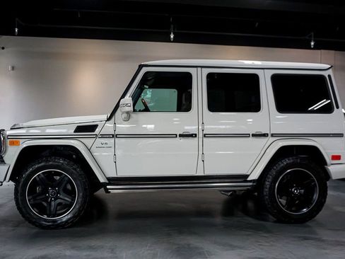 Used 2011 Mercedes-Benz G 55 AMG 4MATIC image 42