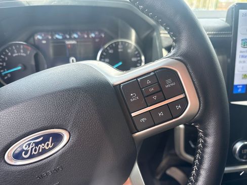 Used 2023 Ford Expedition XLT AWD/4WD image 34