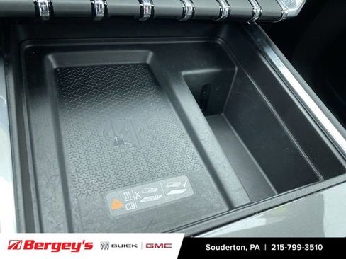 Certified 2025 GMC Acadia Elevation image 40