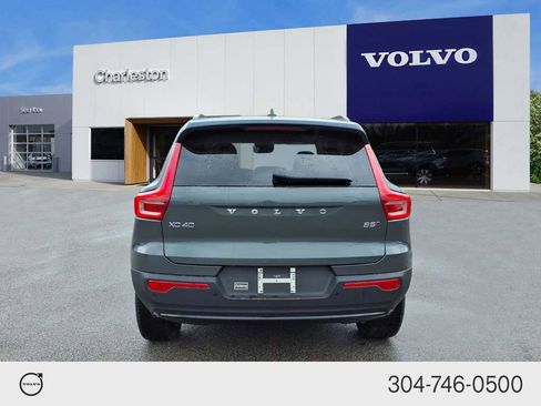 New 2026 Volvo XC40 B5 Plus w/ Climate Package AWD/4WD image 4