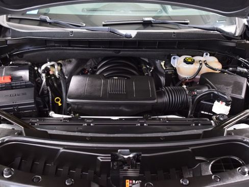 Used 2024 Chevrolet Tahoe High Country AWD/4WD image 29