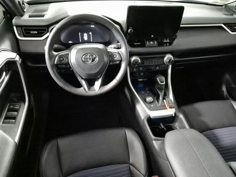 Used 2024 Toyota RAV4 XSE image 10