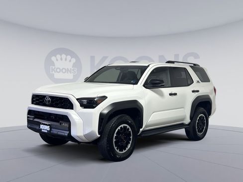Used 2025 Toyota 4Runner TRD Off-Road image 5
