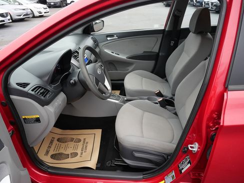 Used 2014 Hyundai Accent GS image 10