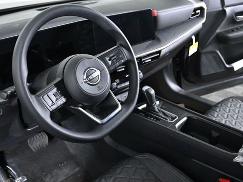 New 2026 Nissan Kicks SV w/ SV Premium Package image 9