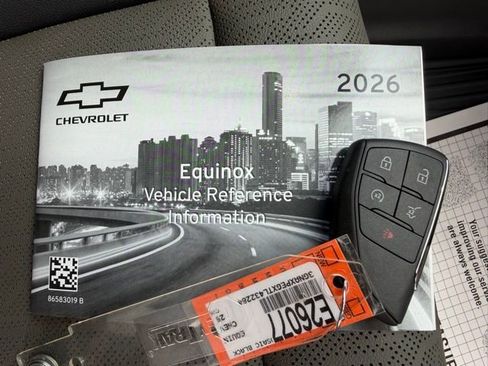 New 2026 Chevrolet Equinox LT w/ Convenience Package II AWD/4WD image 39