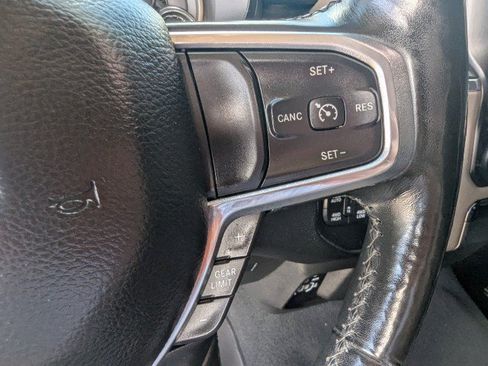 Used 2019 RAM 1500 Laramie AWD/4WD image 15