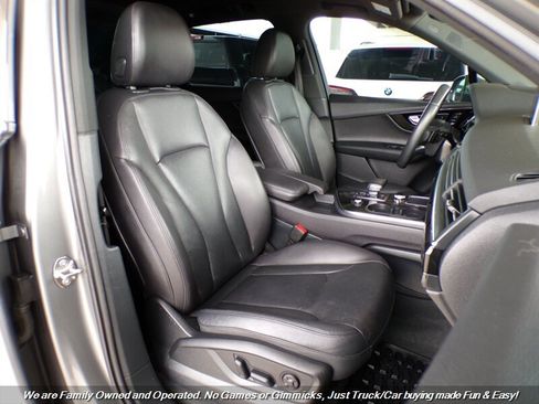 Used 2018 Audi Q7 3.0T Prestige w/ Prestige Package AWD/4WD image 27