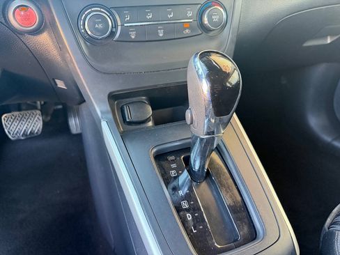 Used 2017 Nissan Sentra SV FWD image 25
