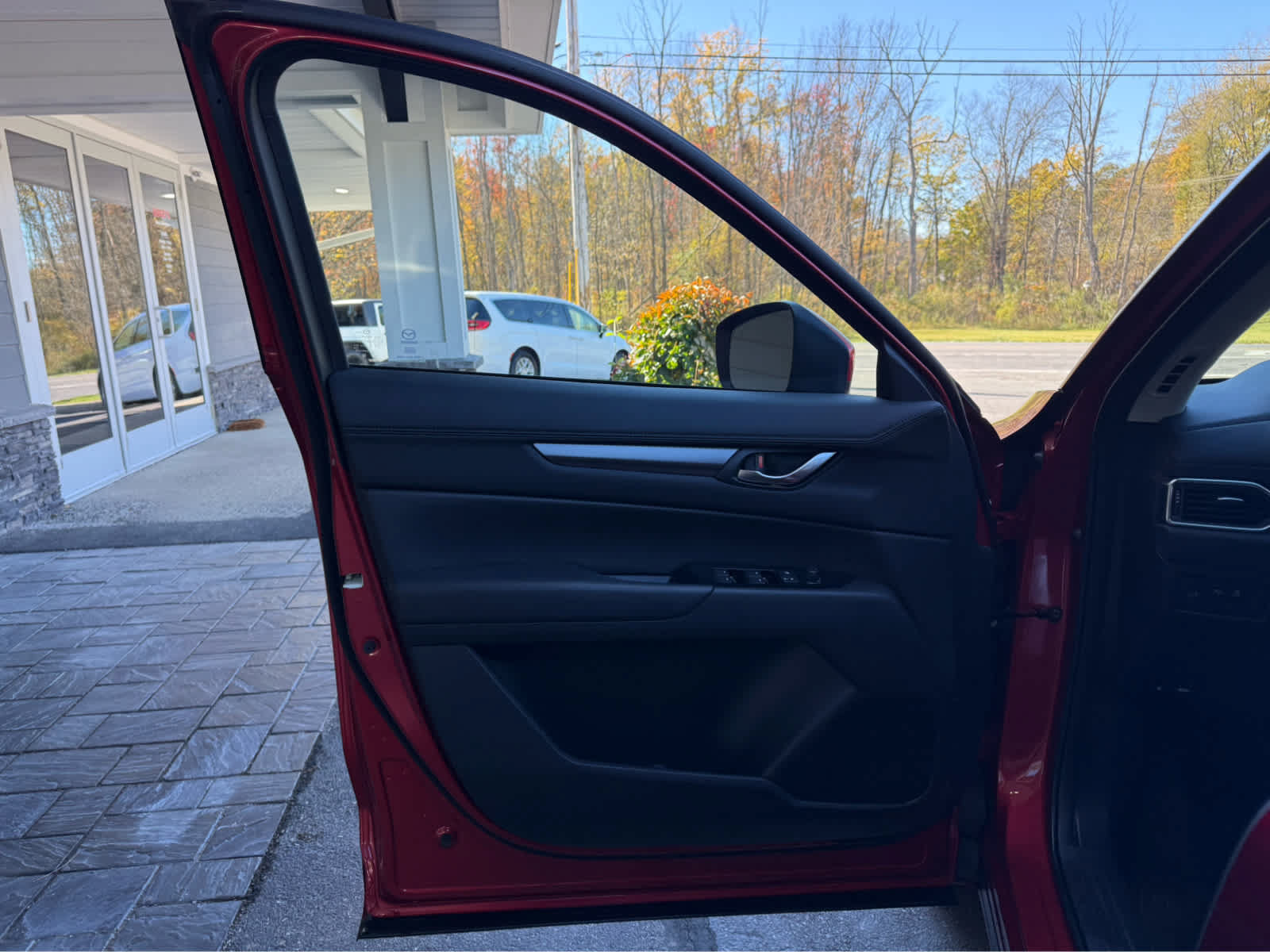 Used 2025 MAZDA CX-5 AWD 2.5 S w/ Preferred Package image 14