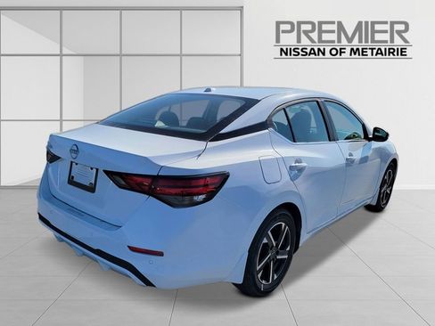 New 2025 Nissan Sentra SV w/ Trunk Package image 6