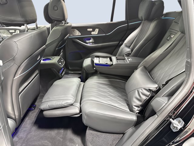 Used 2026 Mercedes-Benz Maybach GLS 600 4MATIC image 31