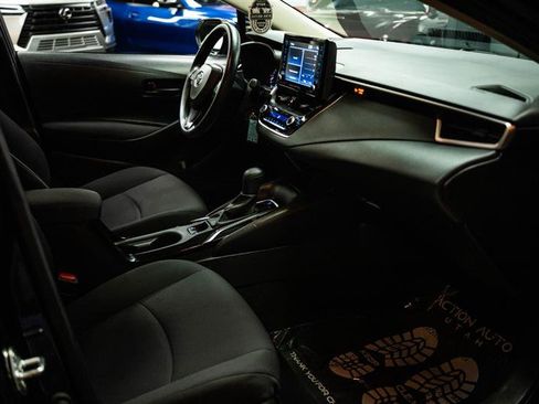 Used 2022 Toyota Corolla LE image 13