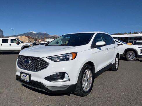 Certified 2024 Ford Edge SEL image 2