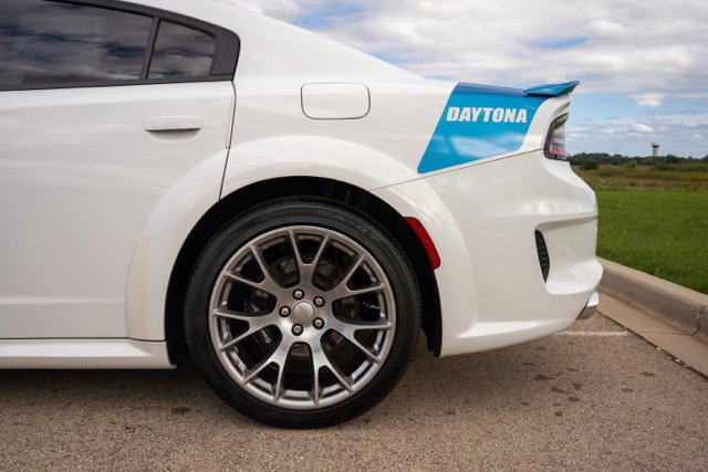 Used 2020 Dodge Charger SRT Hellcat w/ Harman/Kardon Audio Group RWD image 12