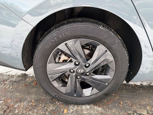 Certified 2023 Hyundai Elantra SEL w/ Cargo Package image 7