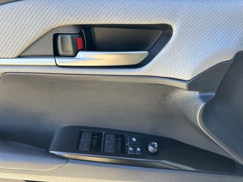 Used 2026 Toyota Camry SE image 24