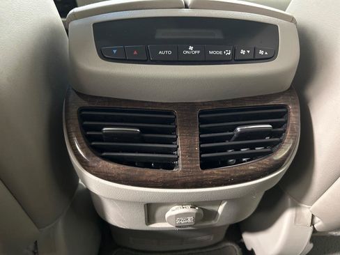 Used 2012 Acura MDX w/ Technology Package AWD/4WD image 15