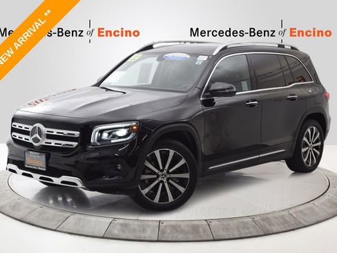 Used 2022 Mercedes-Benz GLB 250 image 1