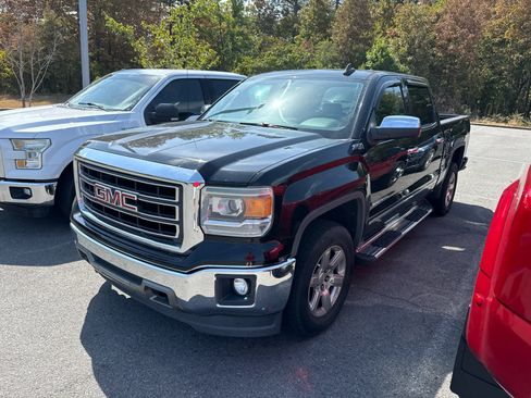 Used 2015 GMC Sierra 1500 SLT w/ Suspension Package, Off-Road AWD/4WD image 1