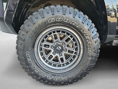 Used 2019 Toyota 4Runner TRD Off-Road AWD/4WD image 23