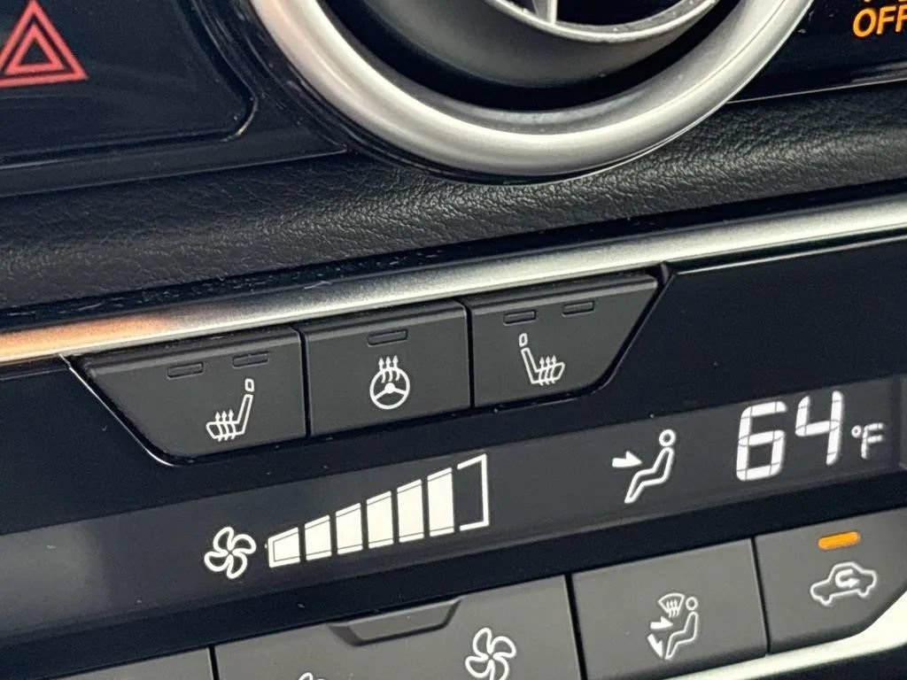 Used 2025 Nissan Sentra SV w/ All-Weather Package FWD image 34