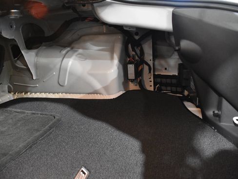 Used 2014 Chevrolet Camaro Z/28 RWD image 40