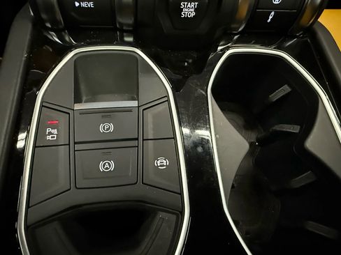 Used 2019 Lamborghini Urus image 93