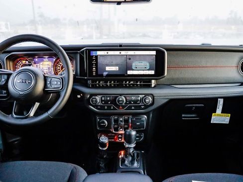 New 2026 Jeep Wrangler Unlimited Rubicon image 15