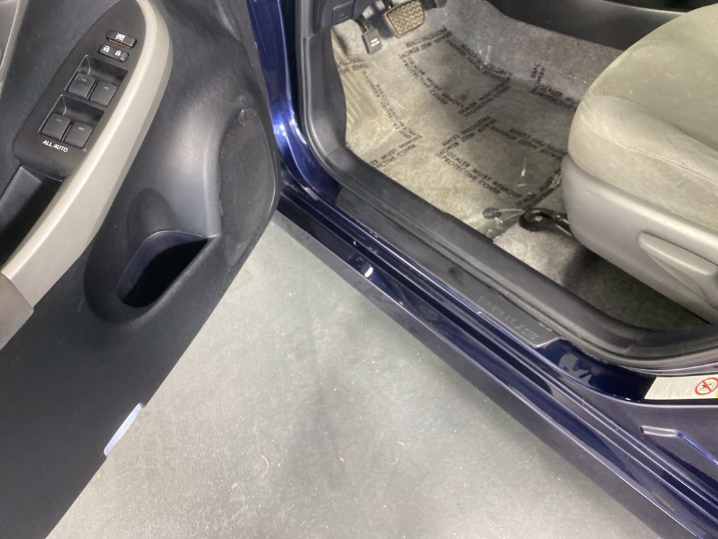 Used 2015 Toyota Prius Two FWD image 23