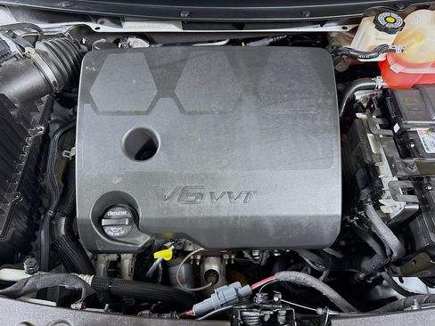 Used 2023 Buick Enclave Essence w/ Experience Buick Package FWD image 39