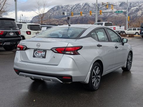 Used 2024 Nissan Versa S w/ S Plus Package image 3