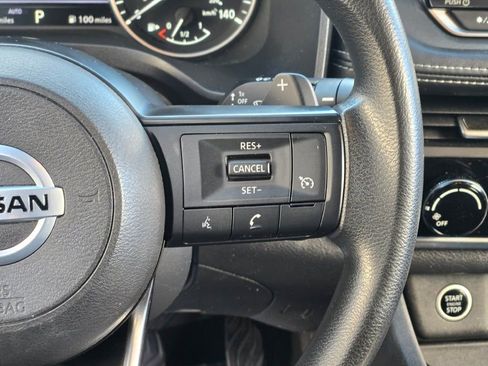 Used 2021 Nissan Rogue S image 27