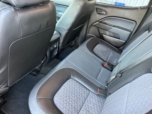 Used 2017 Chevrolet Colorado Z71 image 11