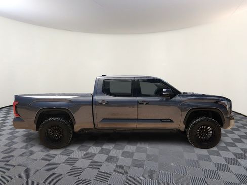 Used 2023 Toyota Tundra Platinum AWD/4WD image 5
