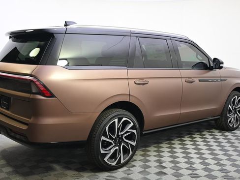 New 2026 Lincoln Navigator Black Label AWD/4WD image 7