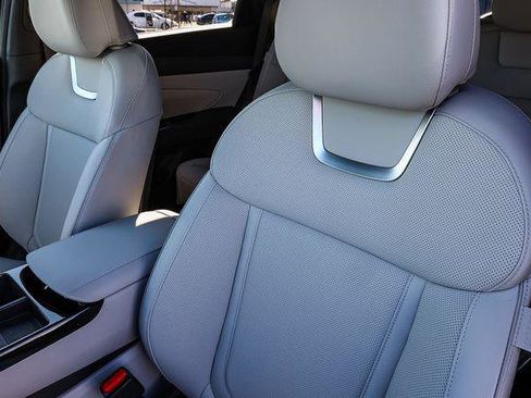 New 2026 Hyundai Tucson Limited image 28