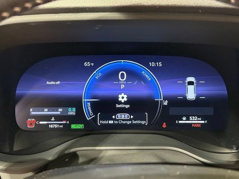 Used 2025 Toyota Sienna XSE w/ XSE Plus Package AWD/4WD image 28