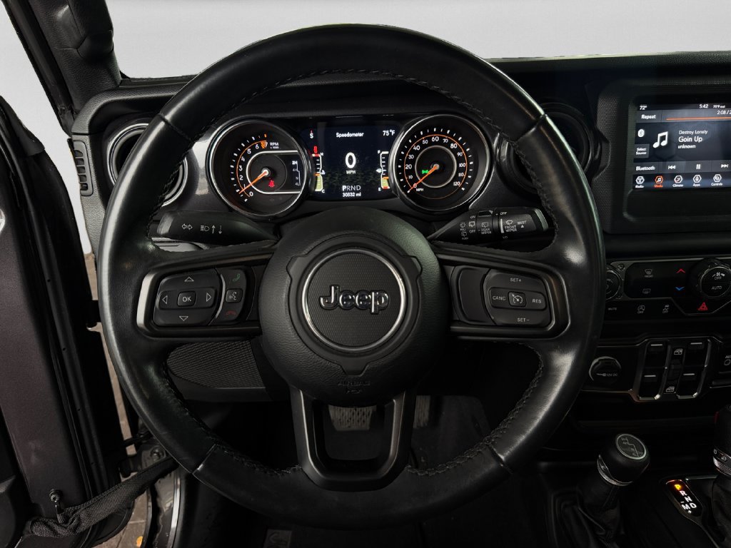 Used 2021 Jeep Wrangler Unlimited Sport AWD/4WD image 12