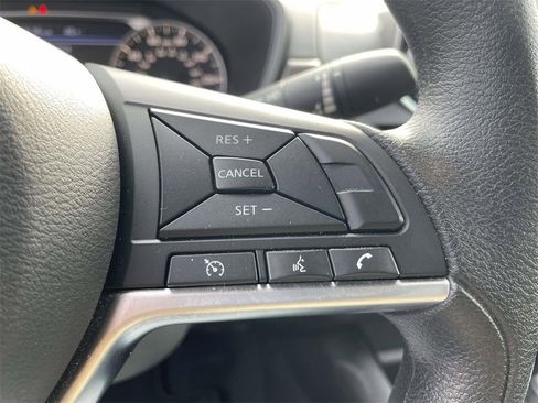 Used 2024 Nissan Altima 2.5 SV image 19