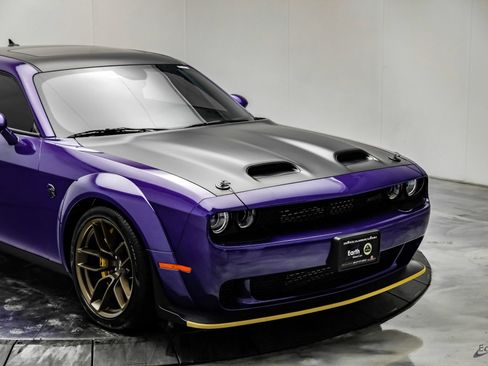 Used 2023 Dodge Challenger SRT Hellcat RWD image 31